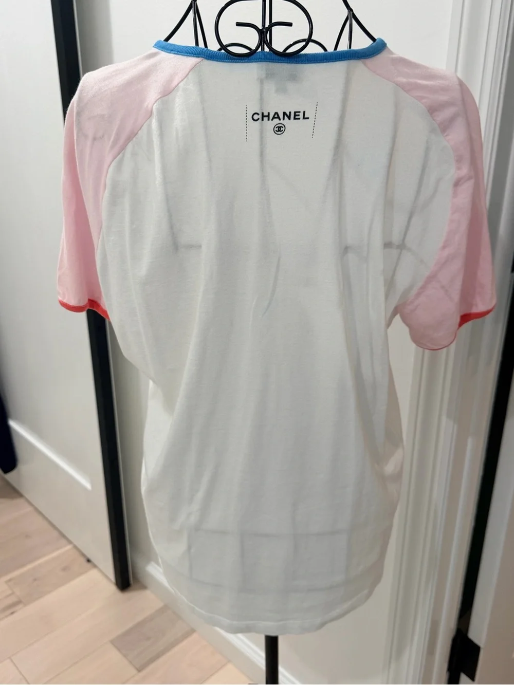Chanel Paris-Cuba Pink And White Graphic Tee Women's Size L 😍